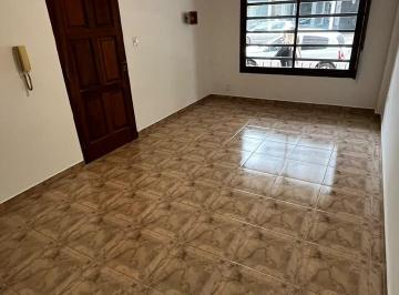 Departamento de 3 ambientes, La Plata · Departamento Aplico con Living y Comedor Separados en Pleno Centro de La Plata