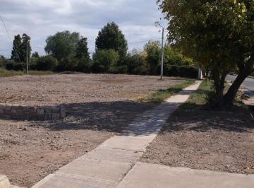 Terreno · 300m² · Venta Lote en Plan 28 de Barrio Agua y Energia