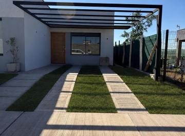 Casa de 3 ambientes, Luzuriaga · Casa en Pinar del Sol 9