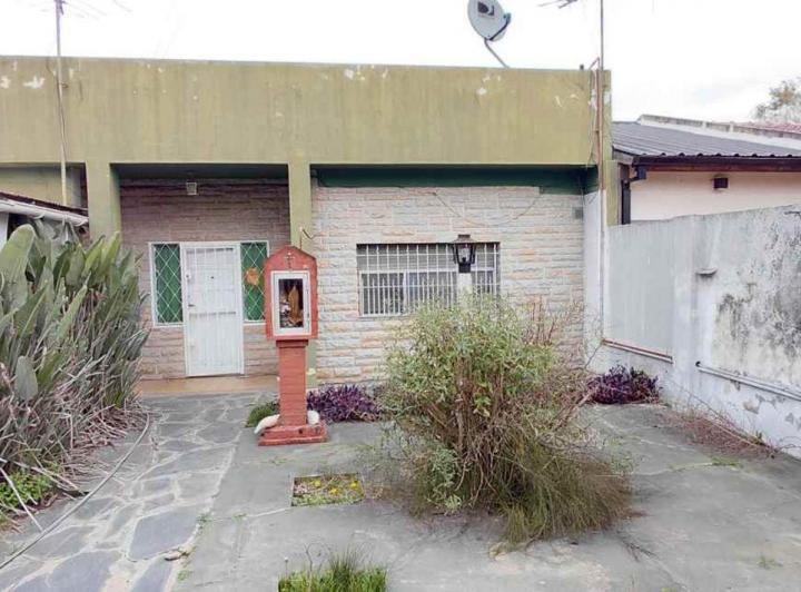 Casa · 138m² · 3 Ambientes · 1 Cochera