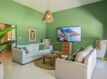 Casa · 170m² · 3 Ambientes · 2 Cocheras · Alquiler de Casa Amoblada 3 Amb en Bo. Zorzal Pilar