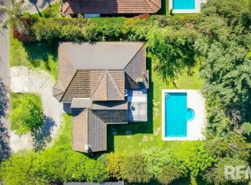 Casa · 190m² · 5 Ambientes · 2 Cocheras · Venta Casa 5 Amb. Pileta Parrilla, Pilar del Lago