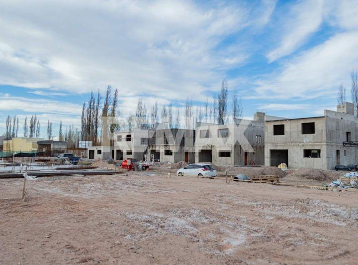 Casa · 155m² · 5 Ambientes · 1 Cochera