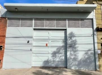 Local comercial · 242m² · Local Comercial con Oficina V. Dominico Avellaneda
