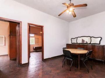Departamento · 73m² · 3 Ambientes · Dto 3 Amb C/patio, Quincho - 1 Cuadra Yrigoyen S/exp