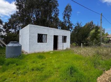 Casa · 40m² · 2 Ambientes · Venta Casa de un Dormitorio Araminda Gran Terreno