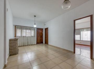 PH · 149m² · 4 Ambientes · 1 Cochera · PH Al Frente 4 Amb. con Cochera, Lanús Oeste