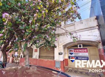 Casa · 209m² · 11 Ambientes · 1 Cochera · Oportunidad Única: Financiación y Ubicación Céntro