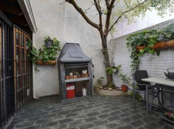 Departamento · 91m² · 3 Ambientes · Se Vende Depto 3 Amb Patio y Parrilla V. Sarfield