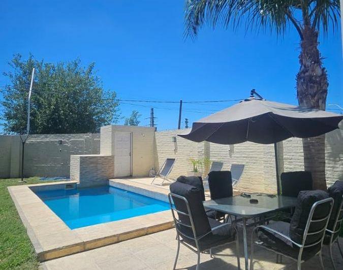 Casa · 65m² · 5 Ambientes
