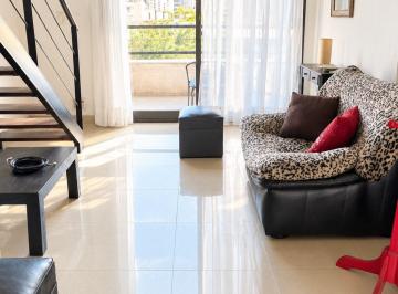 Departamento en Alquiler de 2 ambientes Quilmes · Alquilo Loft - Plaza Conesa Quilmes