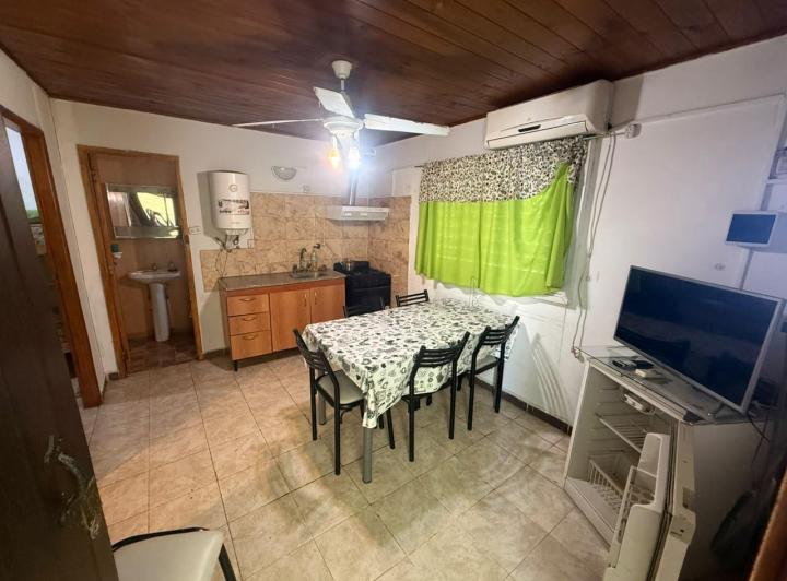 Casa · 61m² · 4 Dormitorios · 3 Cocheras