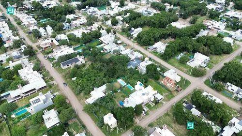 Terreno · 300m²