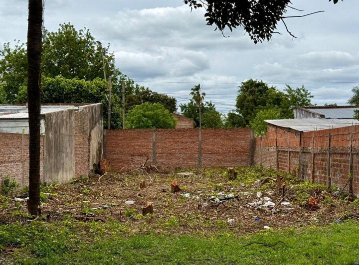 Terreno · 615m²