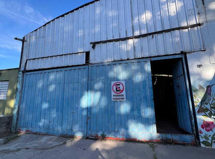 Bodega-Galpón · 200m²