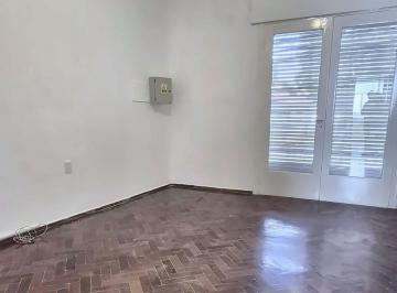 Departamento · 4 Ambientes · Departamento en Capital Apto Para Uso Profesional