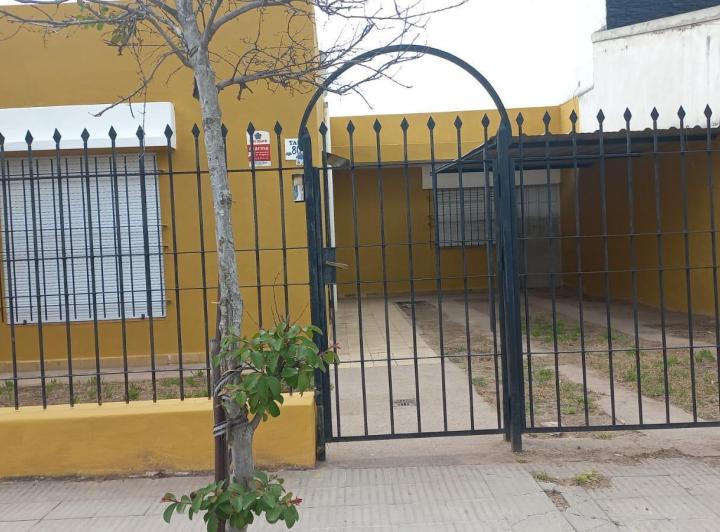 Casa · 70m² · 3 Ambientes · 1 Cochera