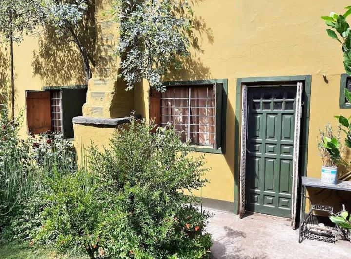 Casa · 50m² · 5 Ambientes · 1 Cochera