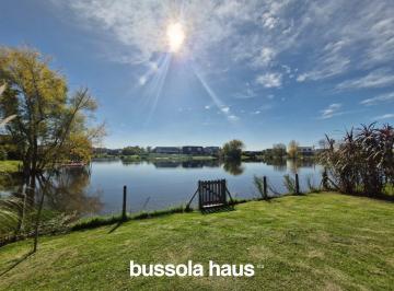 Casa · 201m² · 5 Ambientes · Casa en Venta 5 Ambientes El Canton Norte Al Lago