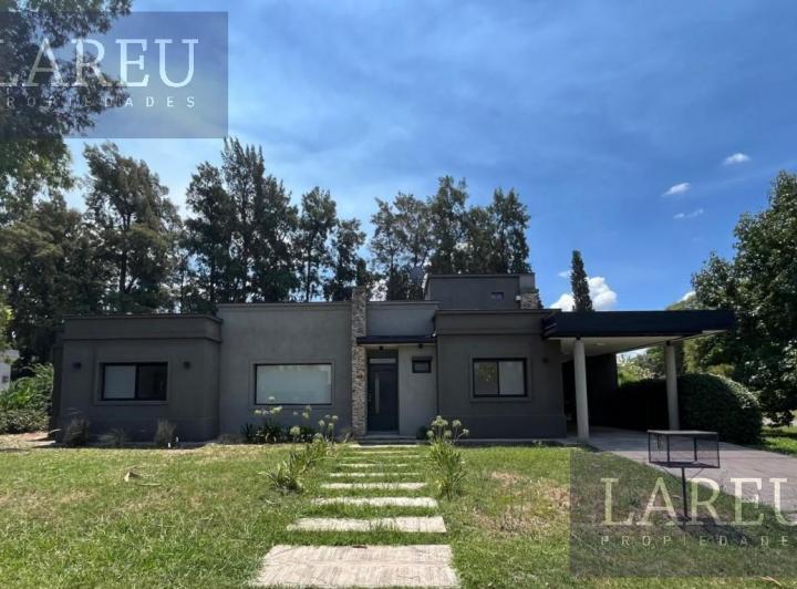 Casa · 125m² · 4 Ambientes · 1 Cochera
