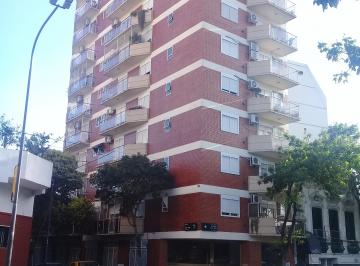 Departamento de 3 ambientes, Parque Patricios · Dueño Directo Alquila 3 Ambientes a La Calle Semi - Amueblado en Moderno Edificio