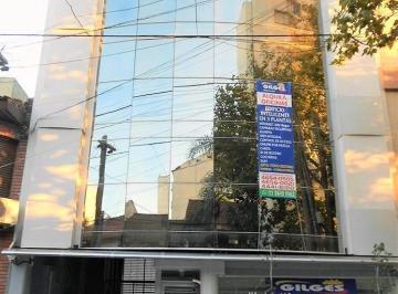 Local comercial · 784m² · 10 Ambientes · 16 Cocheras · Importante Edificio Inteligente en 3 Plantas en Ramos Mejía. Destino Comercial