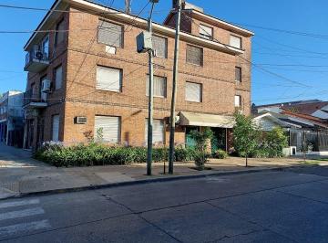 Departamento de 2 ambientes, Almirante Brown · Departamento Dos Amplios Ambientes con Lavadero Independiente en Piso 2 por Escalera