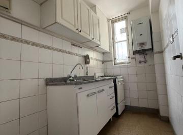 Departamento de 1 ambiente, Recoleta · Departamento Muy Luminoso Al Frente con Excelente Ubicacion.
