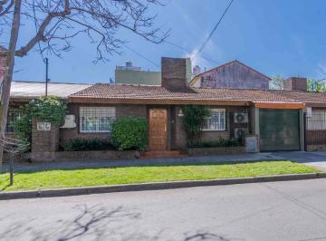 PH · 71m² · 4 Ambientes · 1 Cochera · Venta PH 4 Amb Tipo Casa Fondo Parrilla Cochera