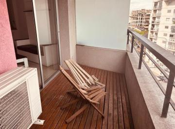 Departamento · 31ha · Venta Monoambiente Al Frente Super Luminoso con Balcon! Unico!