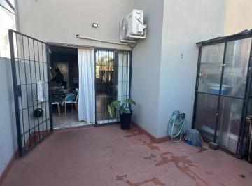 PH · 62m² · 2 Ambientes · PH en Alquiler - 1 Dormitorio 1 Baño - 74 m - Villa Pueyrredon