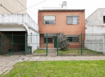 Casa · 160m² · 6 Ambientes · 2 Cocheras · Venta Casa Pablo Podesta - Permuta
