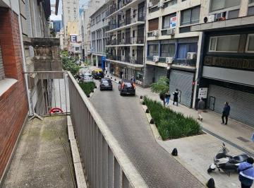 Departamento de 2 ambientes, Retiro · 2 Ambientes Al Frente con Balcón Corrido y Patio | ¡A Reciclar!