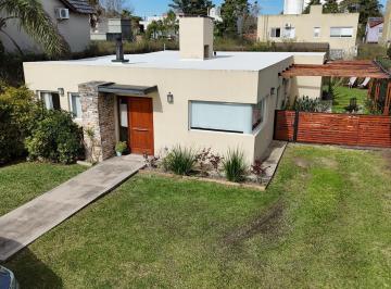 Casa · 106m² · 3 Ambientes · 1 Cochera · Casa en El Barrio Privado Jardines de Escobar - Maschwitz