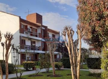 Departamento · 55m² · 3 Ambientes · 1 Cochera · Alquiler Tres Ambientes en Pilar Centro con Cochera