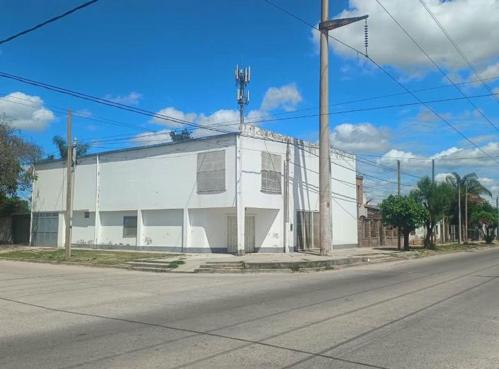 Local comercial · 277m² · 1 Cochera