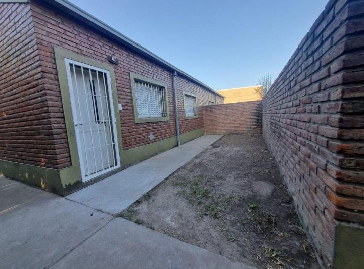 Casa · 85m² · 3 Ambientes · 1 Cochera