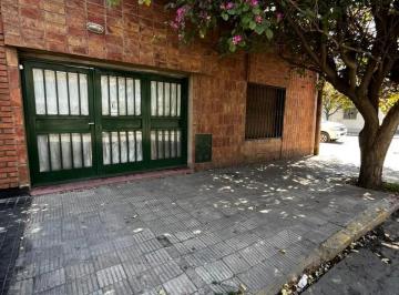Casa de 2 ambientes, Córdoba · Casa en Alquiler 2 Dorm.