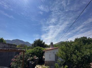Casa de 8 ambientes, Capilla del Monte · Almirante Brown 647 - Chalet de 3 Domritorios en El Centro de Capilla del Monte
