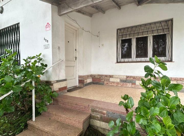 Casa · 105m² · 3 Ambientes · 1 Cochera
