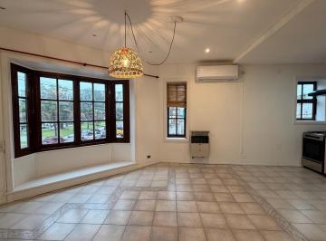 PH · 88m² · 4 Ambientes · PH de 4 Ambientes con Terraza y Quincho. Alquiler