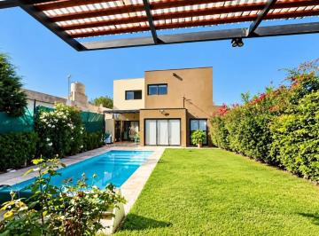 Casa de 6 ambientes, El Sauce · Casa en Venta | Barrio Privado Solandino I – Guaymallén