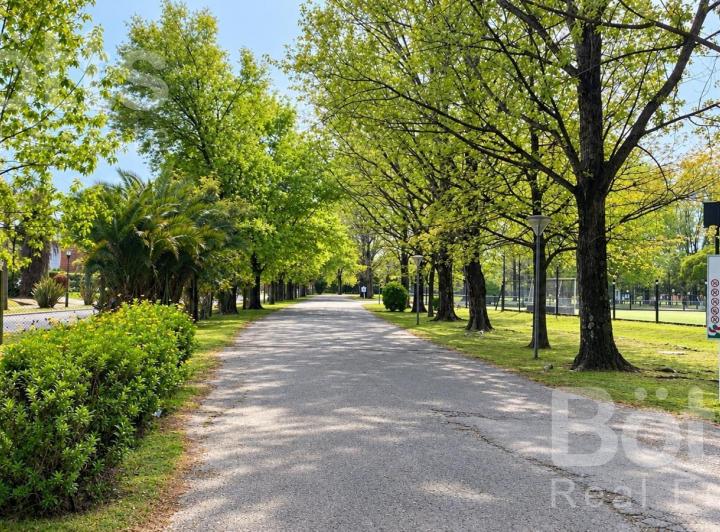 Terreno · 360m²