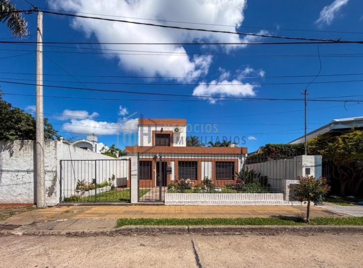 Casa · 182m² · 7 Ambientes