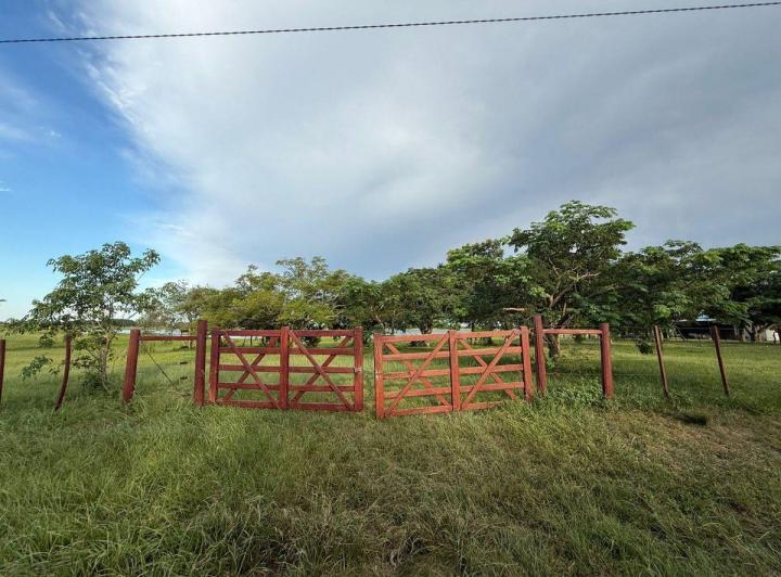 Terreno · 8700m²