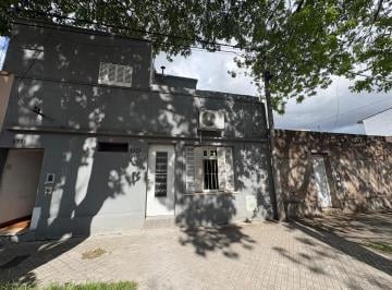 Casa · 60m² · 2 Ambientes · Casa en Alquiler en Echesortu un Dormitorio
