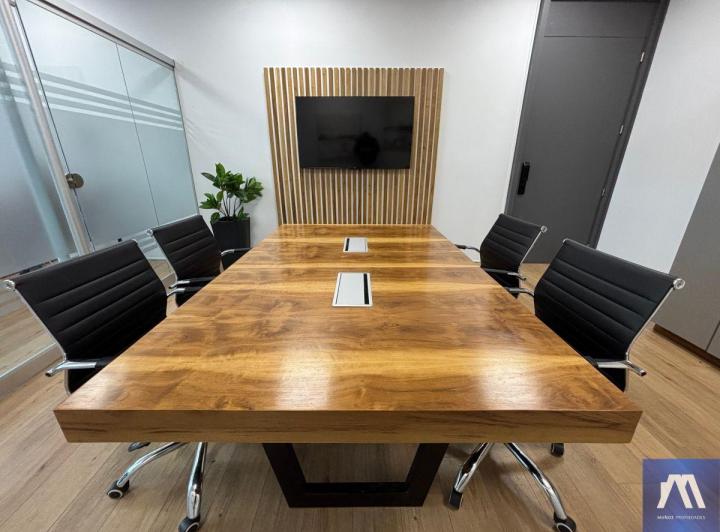 Oficina comercial · 44m² · 3 Ambientes · 2 Cocheras