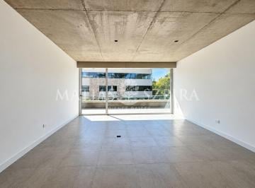 Edificio · 41m² · 1 Cochera · Edificio Comercial en Barrio Parque Leloir