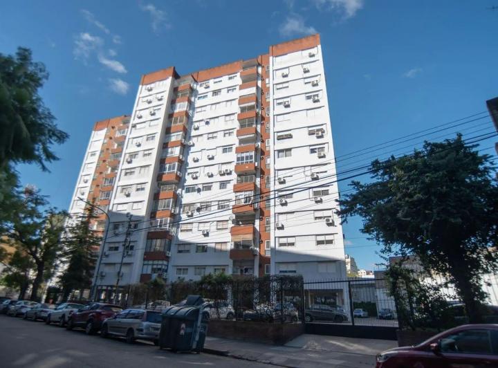 Departamento · 90m² · 5 Ambientes · 1 Cochera
