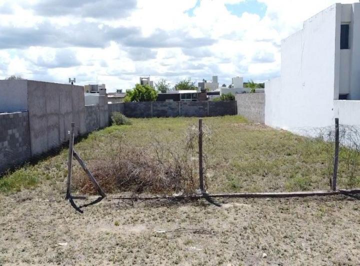 Terreno · 550m²